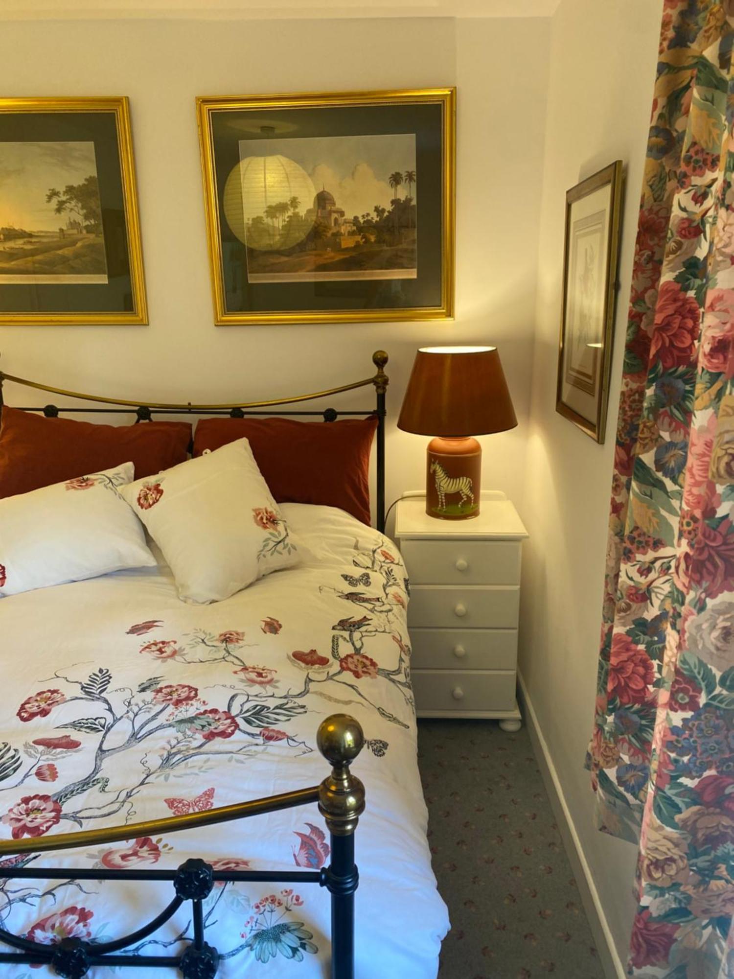 Bed & Breakfast Straleel South *